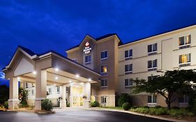 Best Western Plus Waynesboro Inn & Suites Conference Center